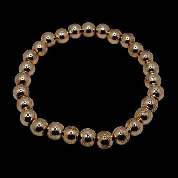 Elegant Gold Bracelet Set - Picture 11 of 12